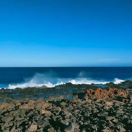 Atlantic Garden Andrew Pool Air Conditioning Corralejo