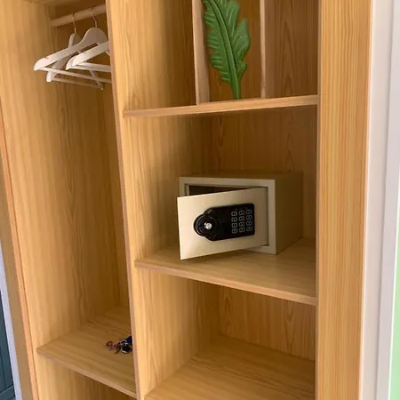 Holiday home Atlantic Garden Andrew Pool Air Conditioning
