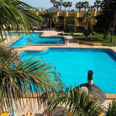 Vakantiehuis Atlantic Garden Andrew Pool Air Conditioning